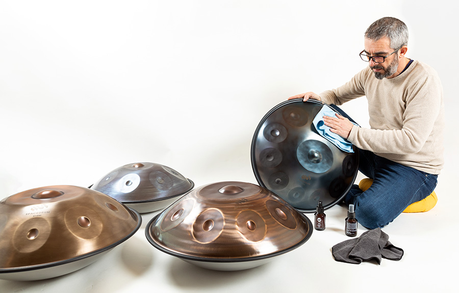 to clean and to maintain your handpan